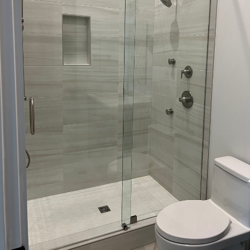 showroom shower, glass window.